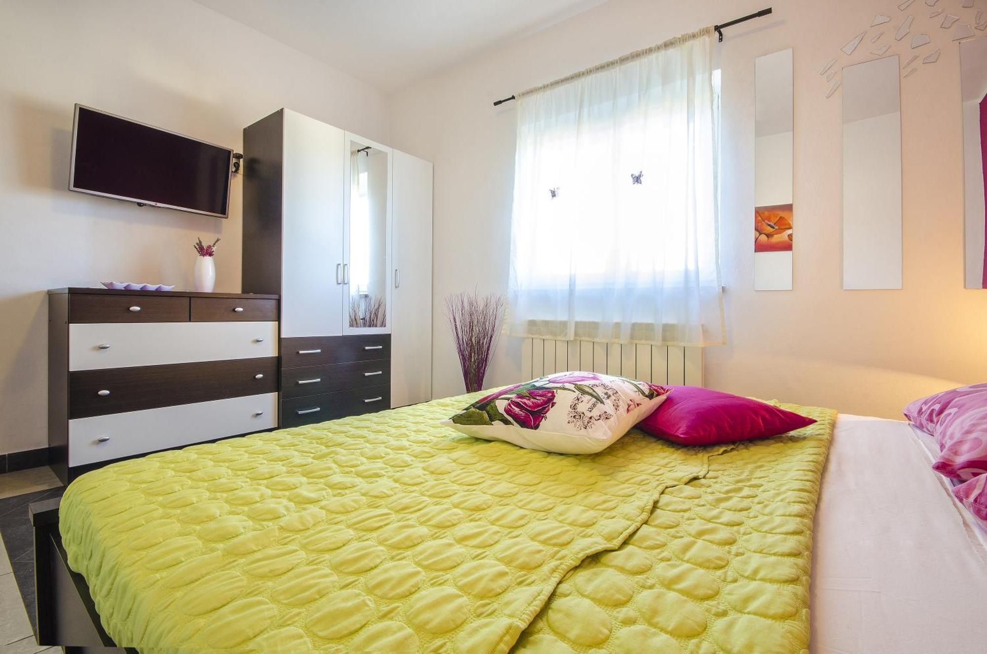 Apartment And Room Marlen 로비니스코 셀로 객실 사진